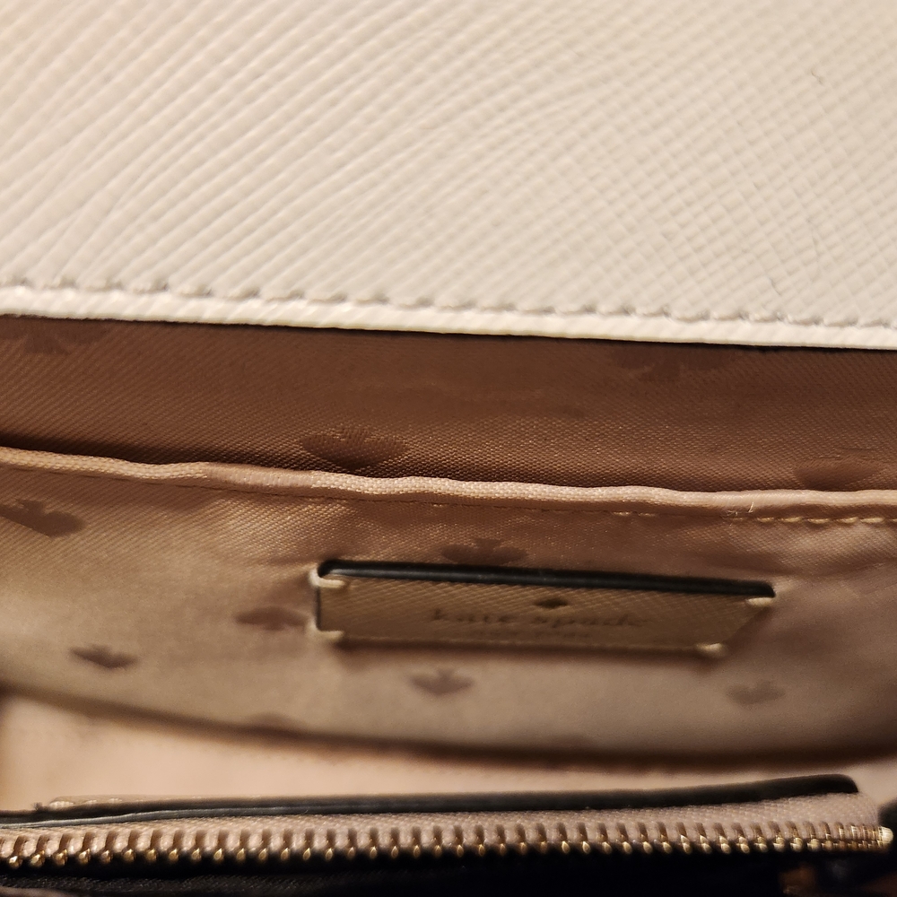 Kate Spade Beige and White Crossbody Bag - Picture 6 of 9